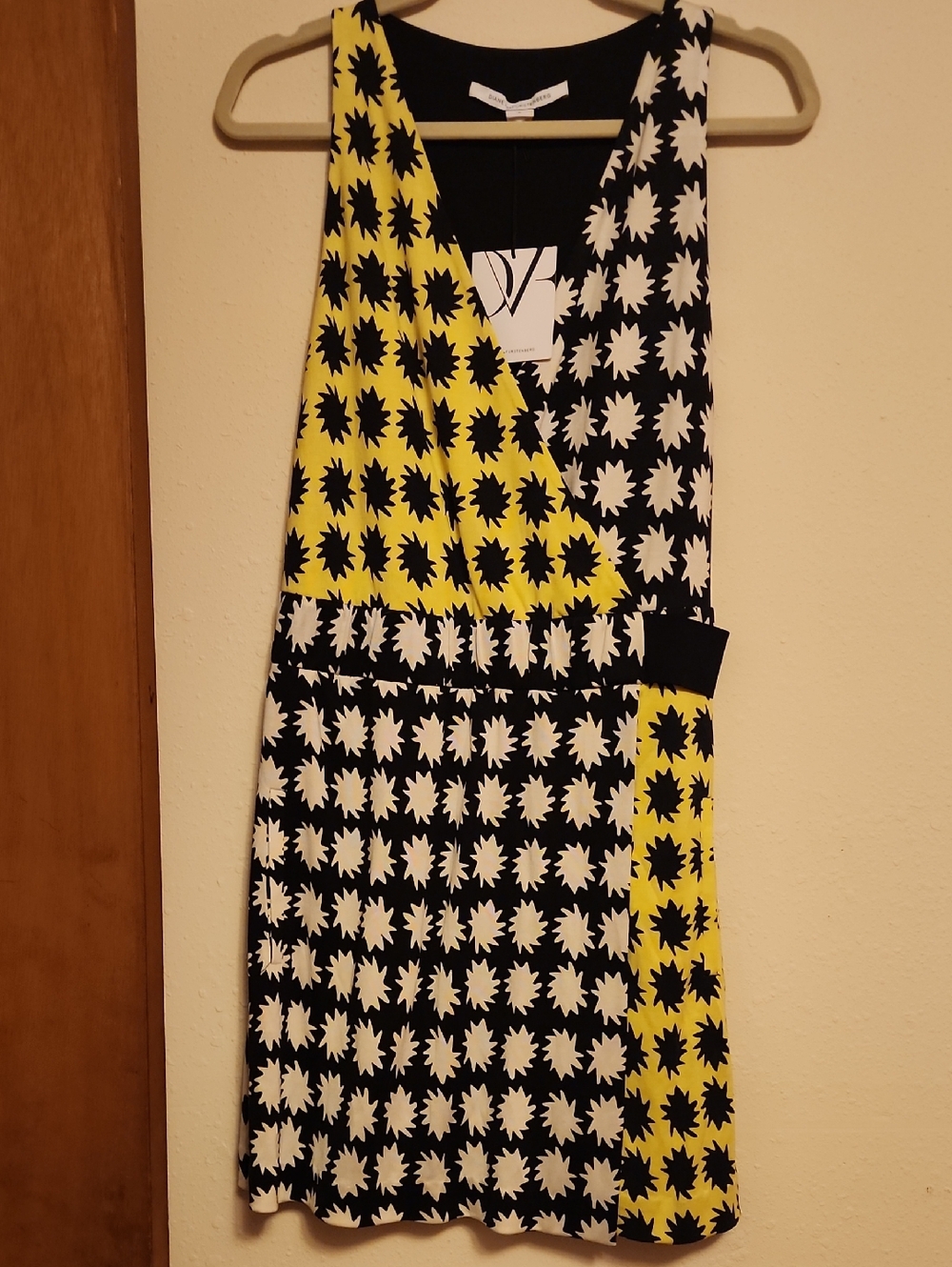 Diane von Furstenberg Black, White & Yellow Starburst Wrap Dress (Nwt)